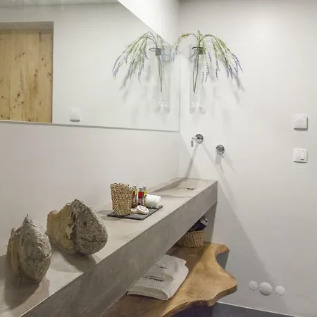 Graviana - Pedra Azul Charming House Apartamento *