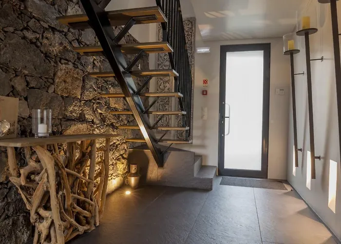 Graviana - Pedra Azul Charming House * Lagoa (Azores)